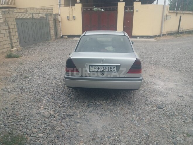 Mercedes C 180 1995, 355,000 km - 1.8 l - İmişli