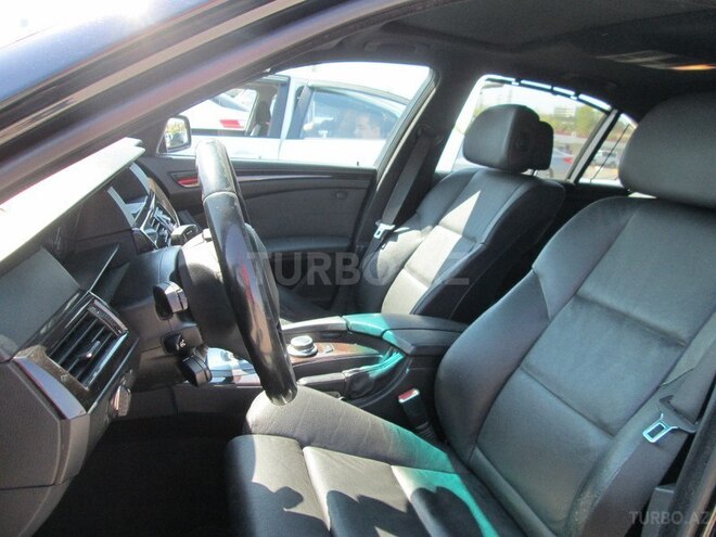BMW 530 2008, 176,000 km - 3.0 л - Bakı