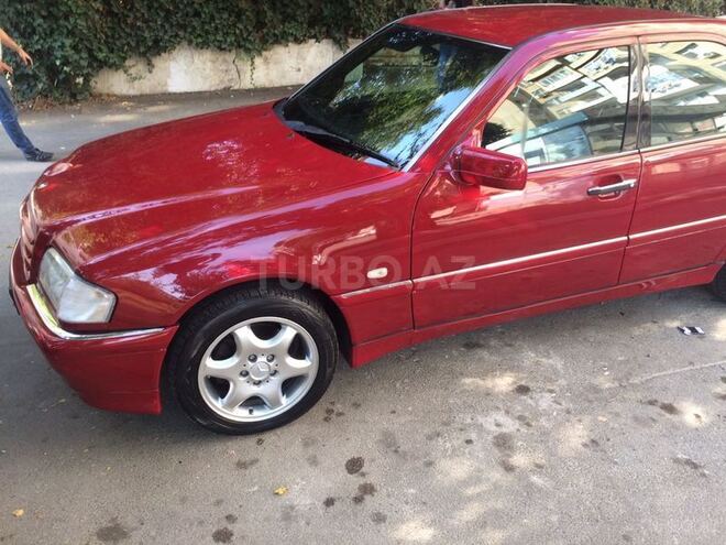Mercedes C 200 1997, 288,000 km - 0.2 l - Bakı
