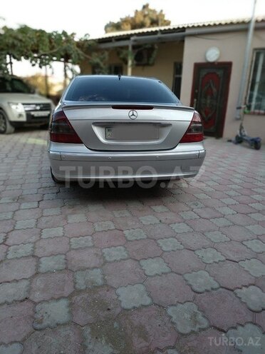 Mercedes E 220 2002, 260,000 km - 2.2 l - Bakı