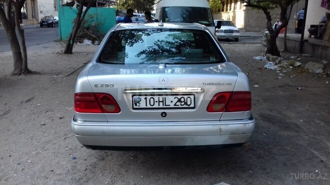 Mercedes E 290 1997, 256,000 km - 2.9 l - Bakı
