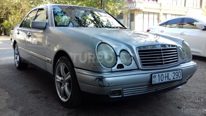 Mercedes E 290 1997, 256,000 km - 2.9 l - Bakı