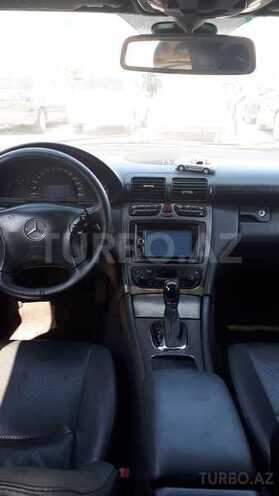 Mercedes C 200 2000, 239,000 km - 2.0 l - Bakı