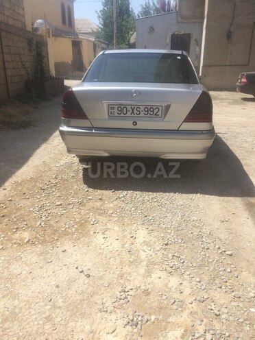 Mercedes C 240 1999, 302,000 km - 2.6 l - Bakı