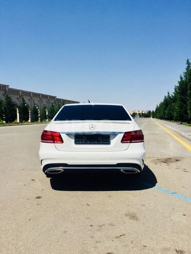 Mercedes E 200 2014, 90,000 km - 2.0 l - Gəncə