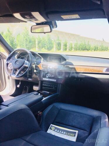Mercedes E 200 2014, 90,000 km - 2.0 l - Gəncə