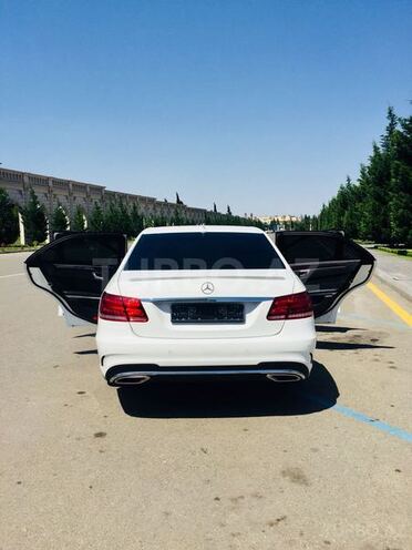 Mercedes E 200 2014, 90,000 km - 2.0 l - Gəncə