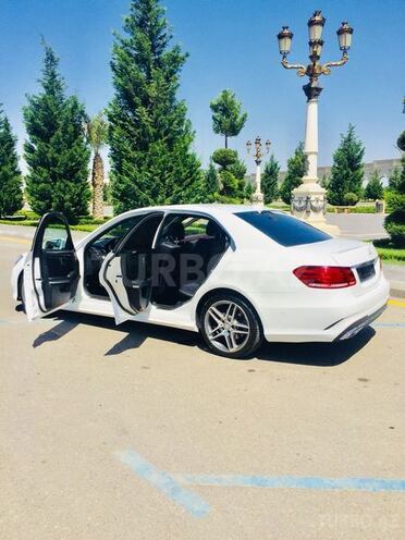 Mercedes E 200 2014, 90,000 km - 2.0 l - Gəncə