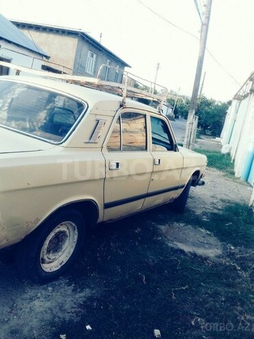 GAZ 24 1982, 180,000 km - 0.2 л - Göyçay