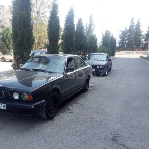 BMW 520 1991, 200,200 km - 2.0 l - Gəncə
