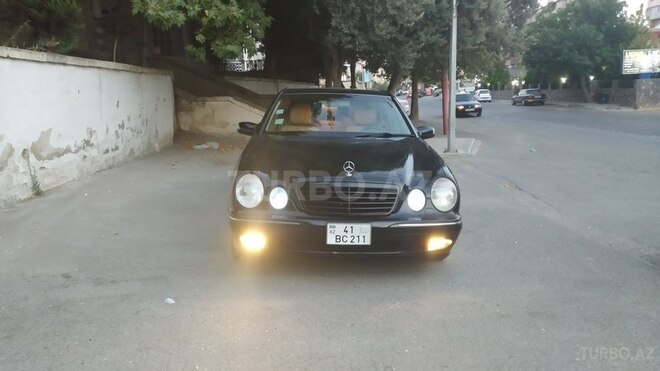Mercedes E 320 2000, 235,000 km - 3.2 l - Bakı