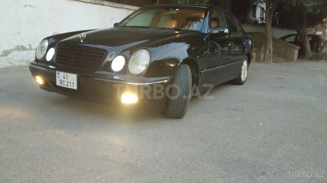Mercedes E 320 2000, 235,000 km - 3.2 l - Bakı