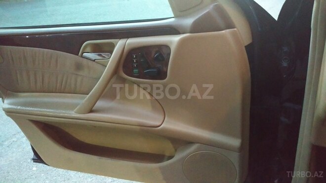 Mercedes E 320 2000, 235,000 km - 3.2 l - Bakı