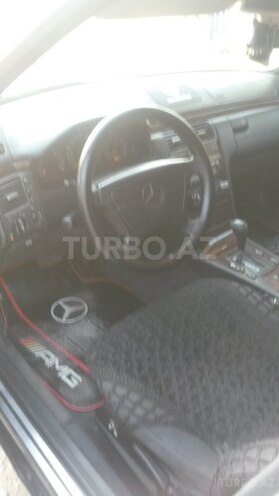 Mercedes E 230 1996, 130,000 km - 2.3 l - Sumqayıt