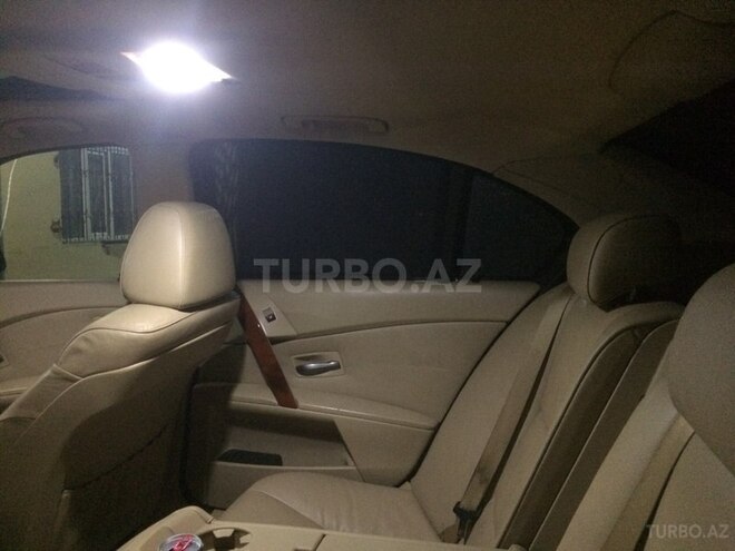 BMW 525 2004, 213,000 km - 2.5 л - Bakı
