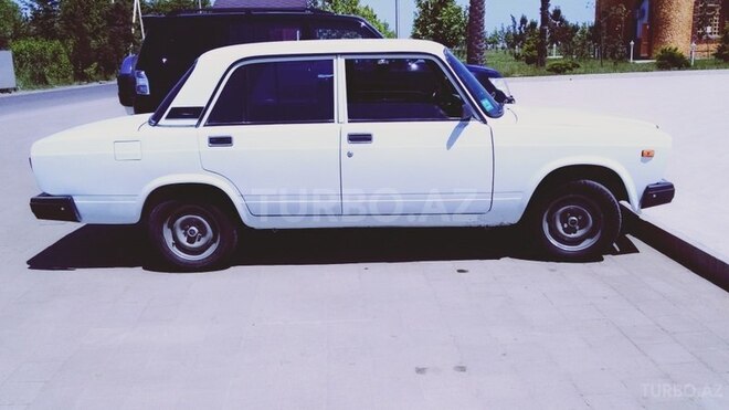 LADA (VAZ) 2107 2009, 190,000 km - 1.6 l - Astara