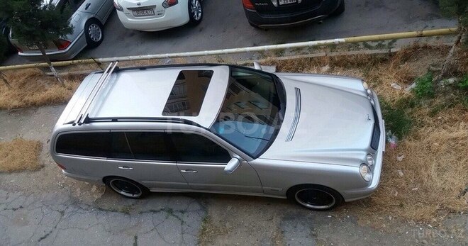 Mercedes E 240 2001, 127,000 km - 2.6 л - Bakı
