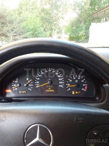 Mercedes E 240 2001, 127,000 km - 2.6 л - Bakı