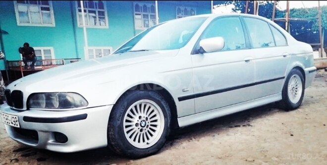 BMW 528 1999, 200,000 km - 0.2 l - Cəlilabad