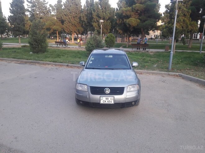 Volkswagen Passat 2004, 18,600 km - 1.8 l - Gəncə