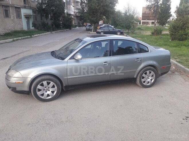 Volkswagen Passat 2004, 18,600 km - 1.8 l - Gəncə