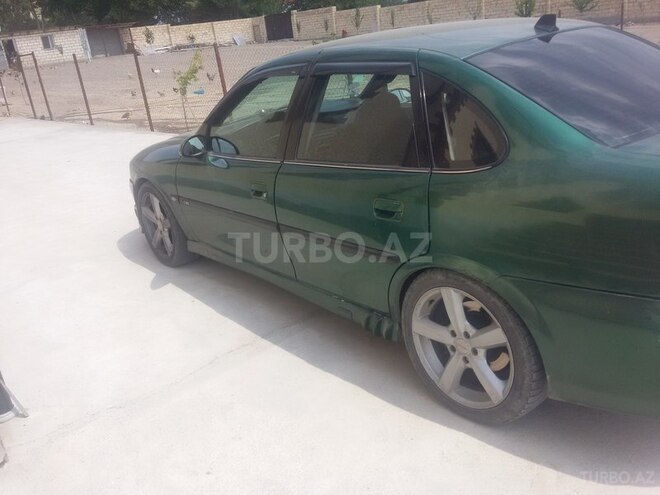 Opel Vectra 1996, 420,000 km - 2.0 l - Bakı