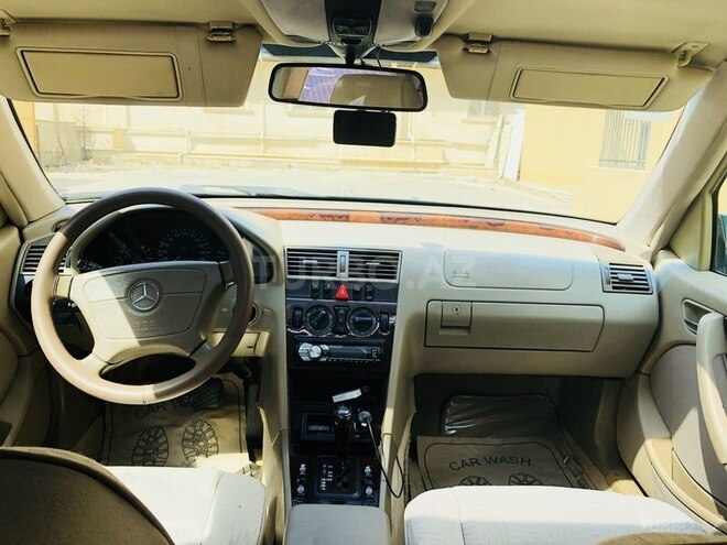 Mercedes C 200 1999, 163,457 km - 2.0 l - Bakı