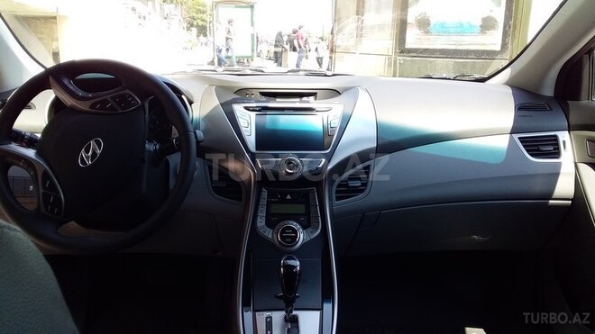 Hyundai Elantra 2013, 32,990 km - 1.8 л - Bakı