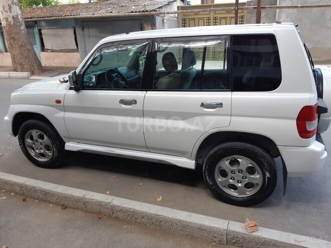 Mitsubishi Pajero io 2001, 30,000 km - 0.2 l - Mingəçevir