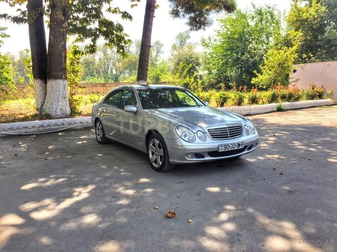 Mercedes E 240 2003, 244,320 km - 2.6 l - Ağdaş