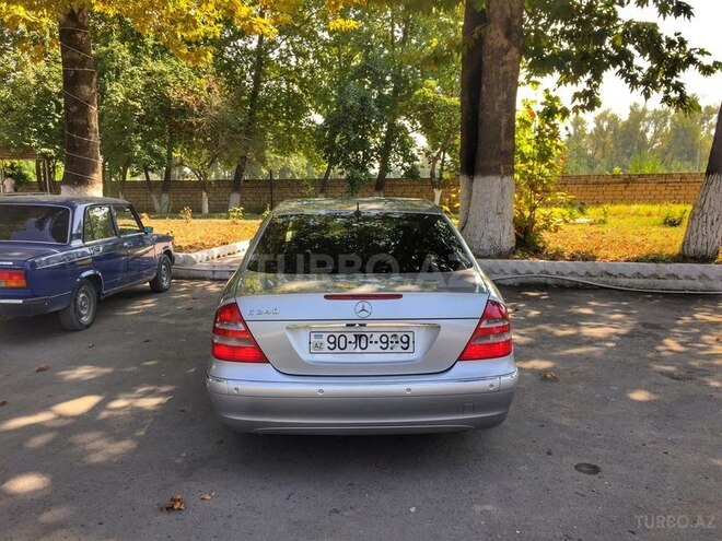 Mercedes E 240 2003, 244,320 km - 2.6 l - Ağdaş