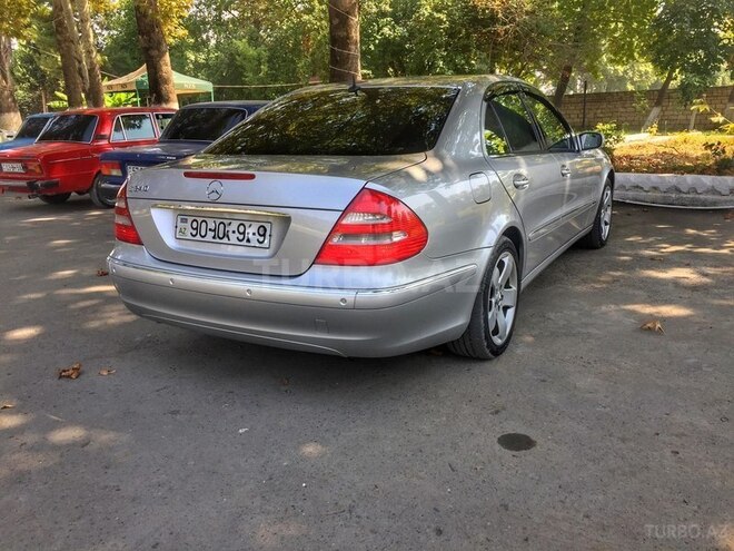 Mercedes E 240 2003, 244,320 km - 2.6 l - Ağdaş