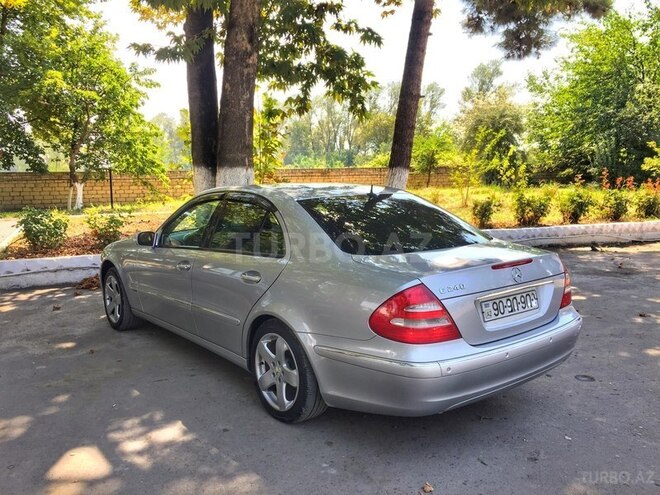 Mercedes E 240 2003, 244,320 km - 2.6 l - Ağdaş