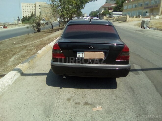 Mercedes C 200 1995, 317,000 km - 2.0 l - Bakı