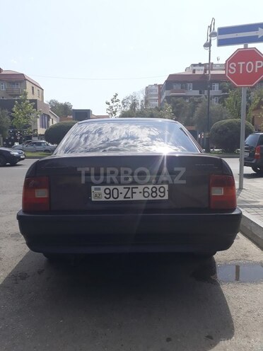 Opel Vectra 1992, 320,000 km - 1.8 l - Sumqayıt