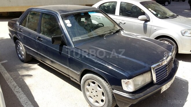 Mercedes 190 1988, 235,480 km - 2.0 л - Bakı