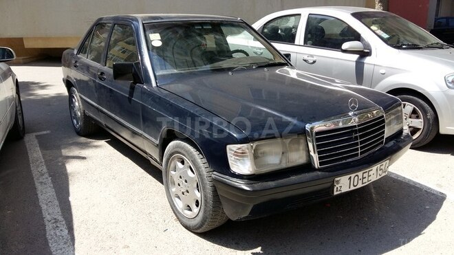 Mercedes 190 1988, 235,480 km - 2.0 л - Bakı