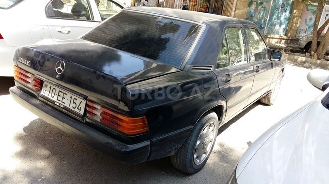 Mercedes 190 1988, 235,480 km - 2.0 л - Bakı