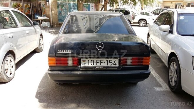 Mercedes 190 1988, 235,480 km - 2.0 л - Bakı