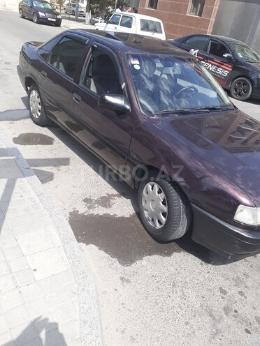 Opel Vectra 1992, 320,000 km - 1.8 l - Sumqayıt