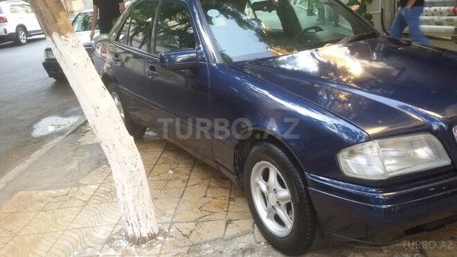 Mercedes C 230 1996, 275,000 km - 2.3 л - Bakı