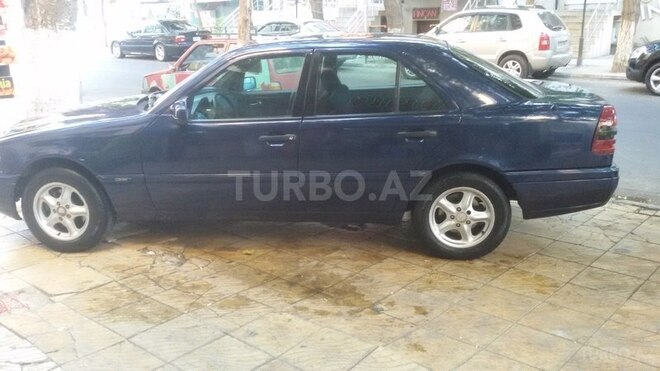 Mercedes C 230 1996, 275,000 km - 2.3 л - Bakı