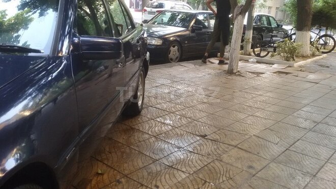 Mercedes C 230 1996, 275,000 km - 2.3 л - Bakı