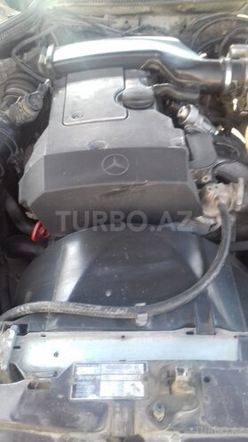 Mercedes E 220 1993, 400,000 km - 2.2 л - Bakı