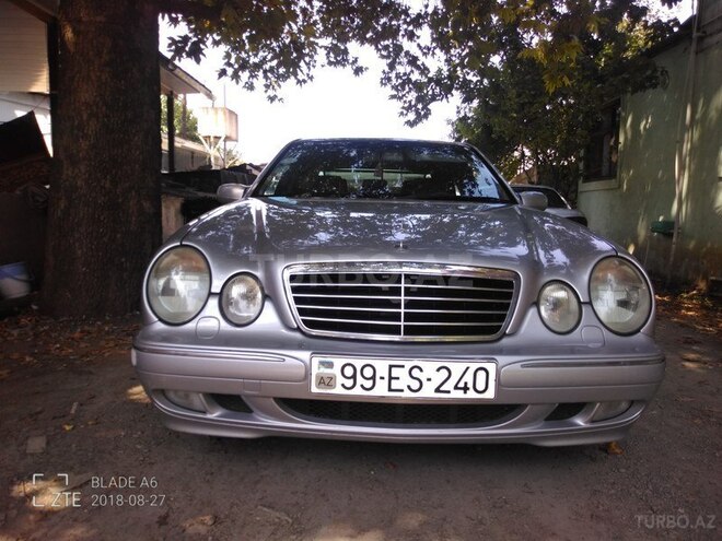 Mercedes E 240 2000, 222,000 km - 0.3 l - Ağstafa