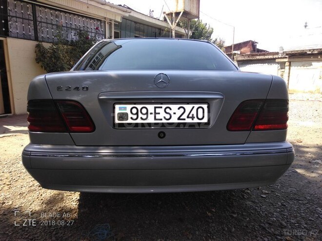 Mercedes E 240 2000, 222,000 km - 0.3 l - Ağstafa