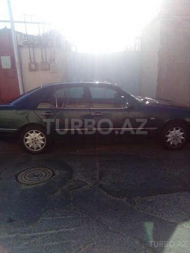 Mercedes E 230 1995, 4,432,200 km - 0.2 l - Bakı