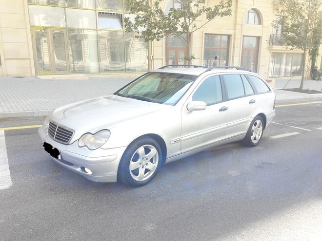 Mercedes C 220 2001, 410,000 km - 2.2 l - Bakı