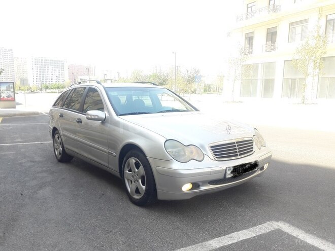 Mercedes C 220 2001, 410,000 km - 2.2 l - Bakı