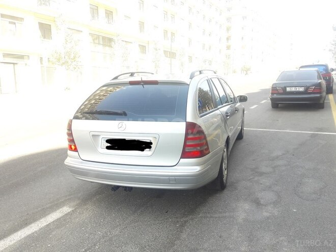 Mercedes C 220 2001, 410,000 km - 2.2 l - Bakı